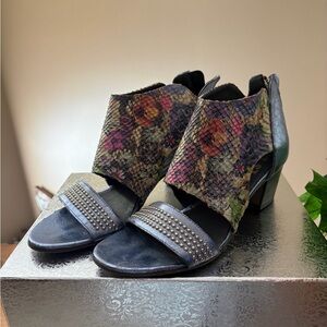 Elegant Floral Women's Heels